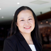 Dr Amanda Chung